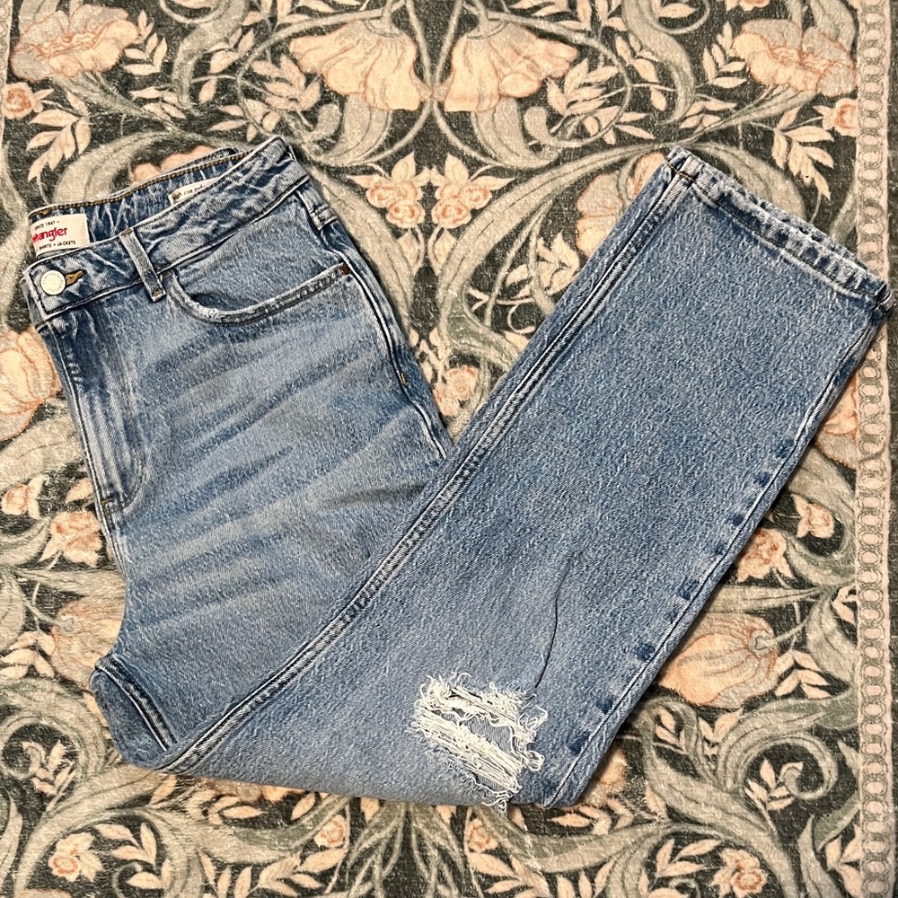 Wrangler High Rise Rodeo Straight Crop Jeans